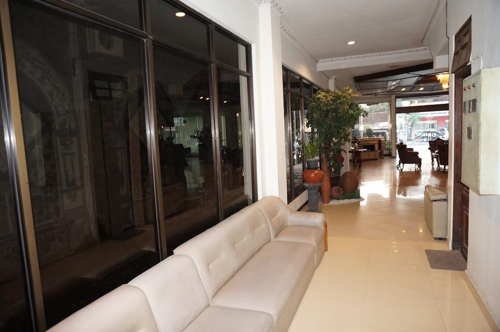 Hotel Matahari Jogyakarta Zewnętrze zdjęcie
